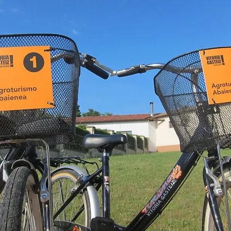 Abaienea Gospodarstwo wiejskie *